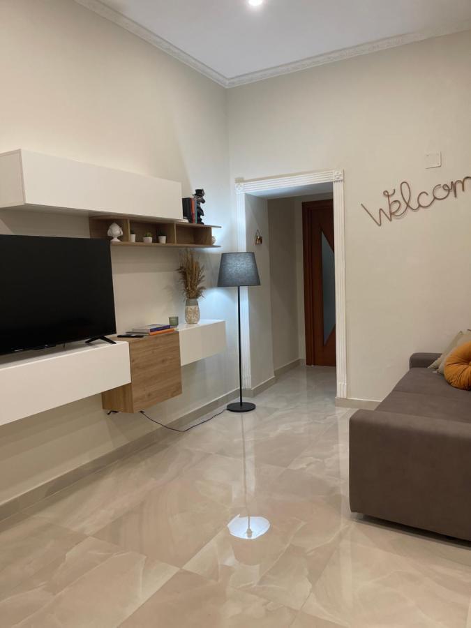 Miracles On 32Th Street Apartment Napoli Bagian luar foto
