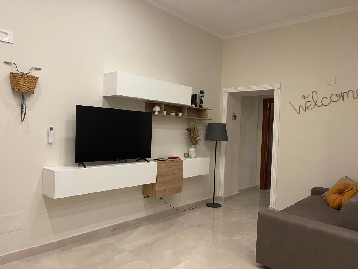Miracles On 32Th Street Apartment Napoli Bagian luar foto