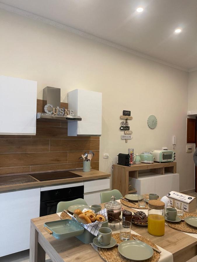 Miracles On 32Th Street Apartment Napoli Bagian luar foto