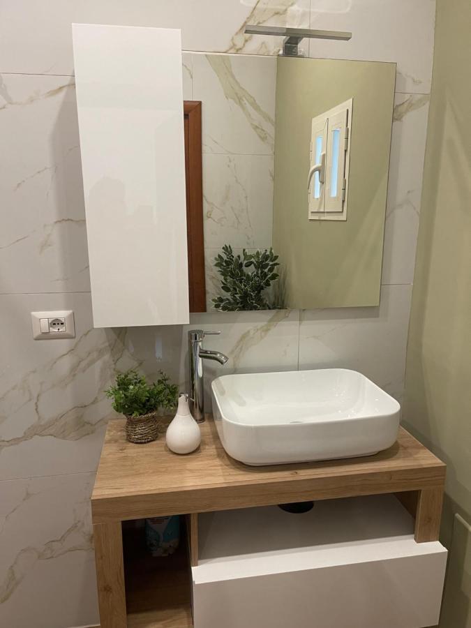 Miracles On 32Th Street Apartment Napoli Bagian luar foto