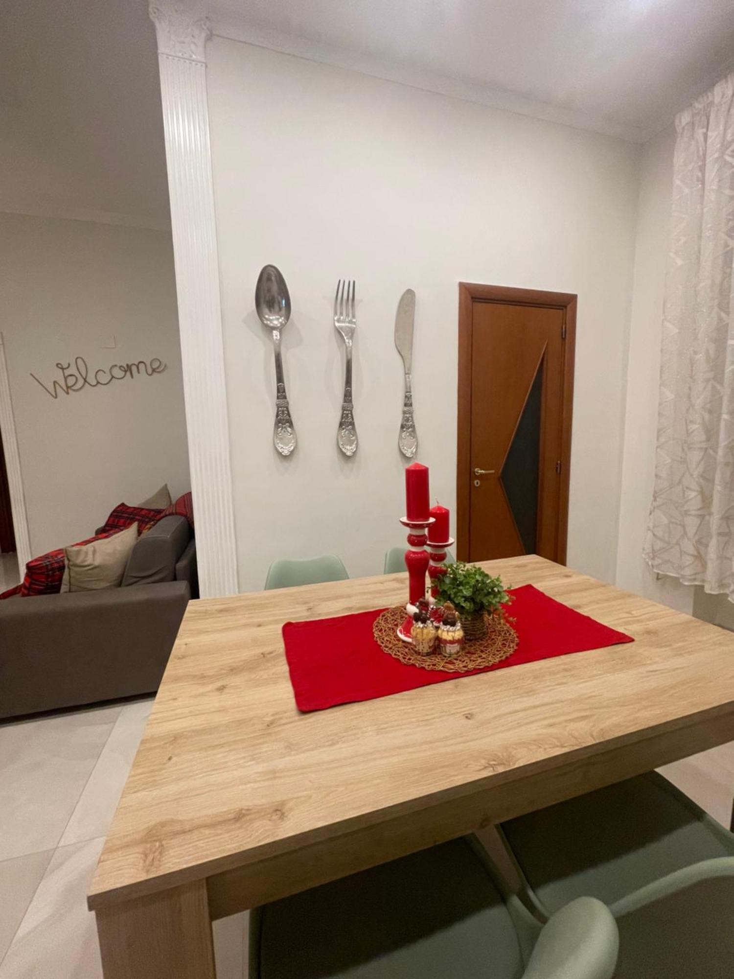 Miracles On 32Th Street Apartment Napoli Bagian luar foto